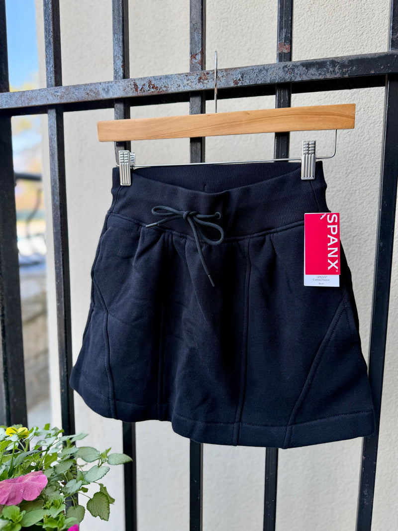 22480R-spanx-fleece-skort-in-very-black-1