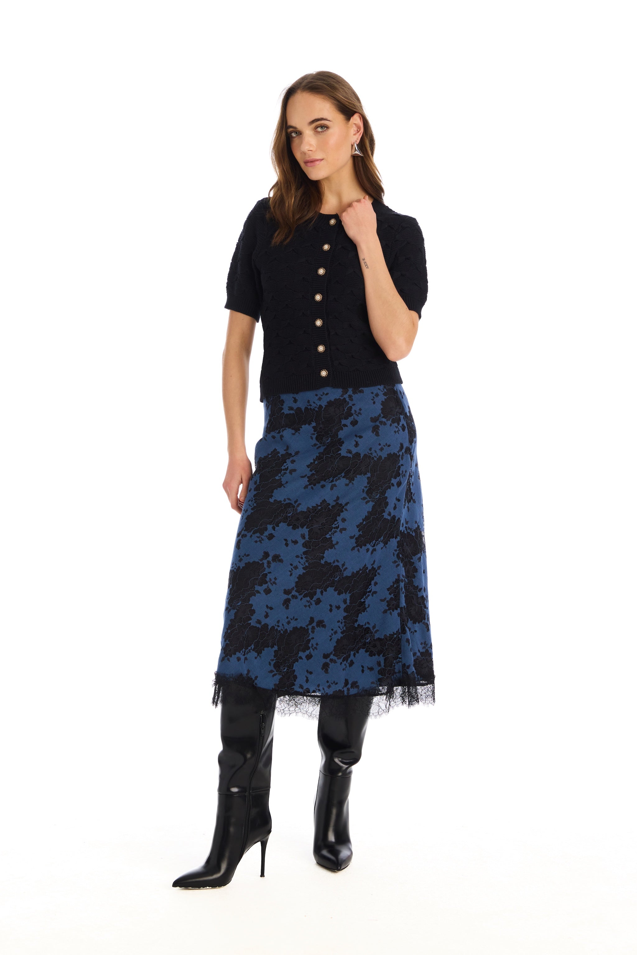 225S40601-allison-new-york-effie-cardigan-black-1