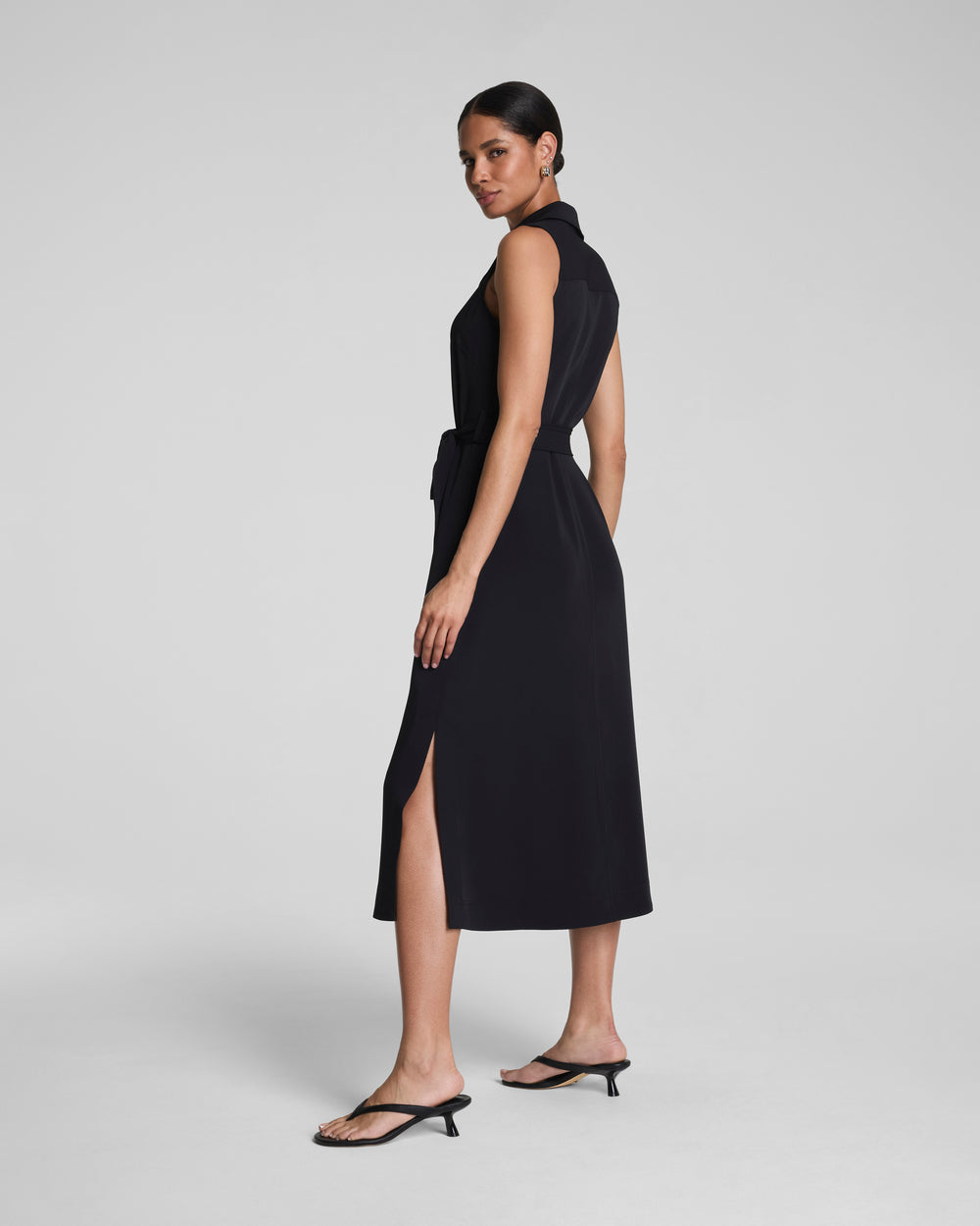 22635R-spanx-carry-on-midi-shirt-dress-in-classic-black-1