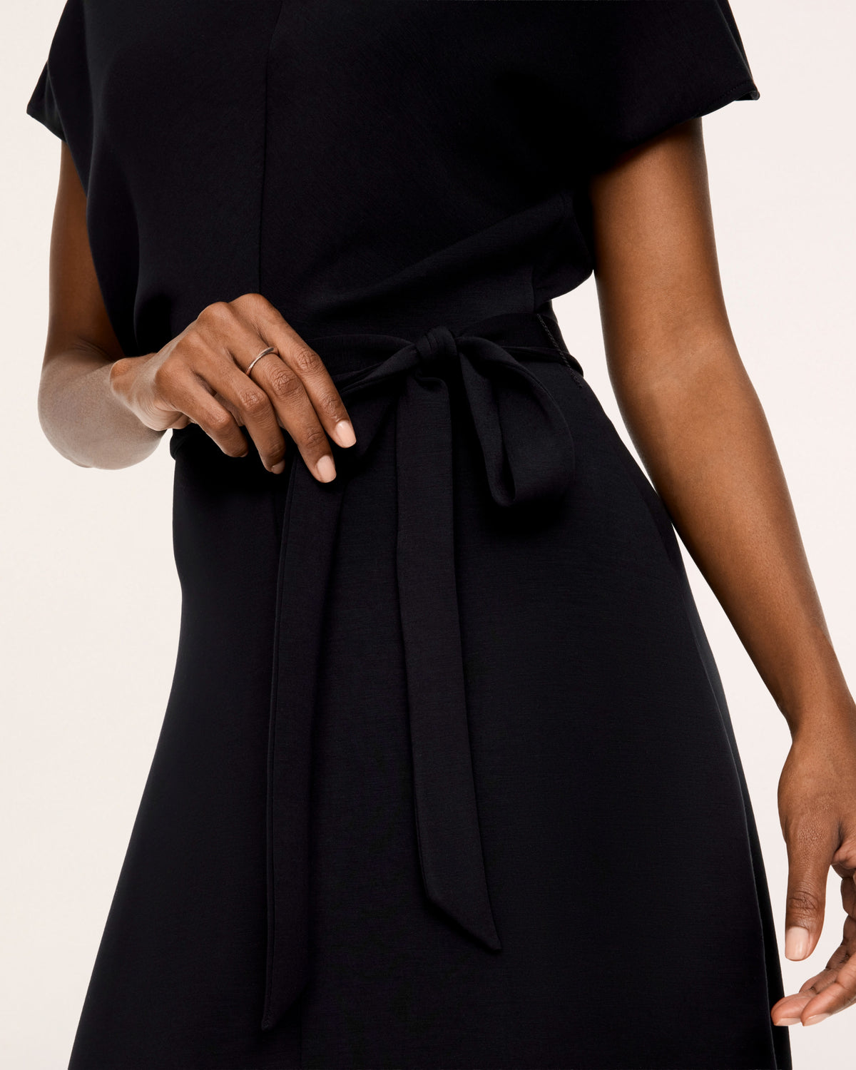 22696R-spanx-airessentials-draped-tie-waist-maxi-dress-in-very-black-1