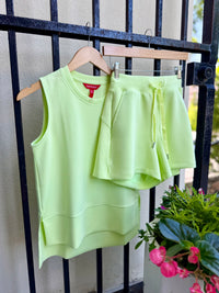 22795R-spanx-airessentials-crew-neck-tank-in-zest-1