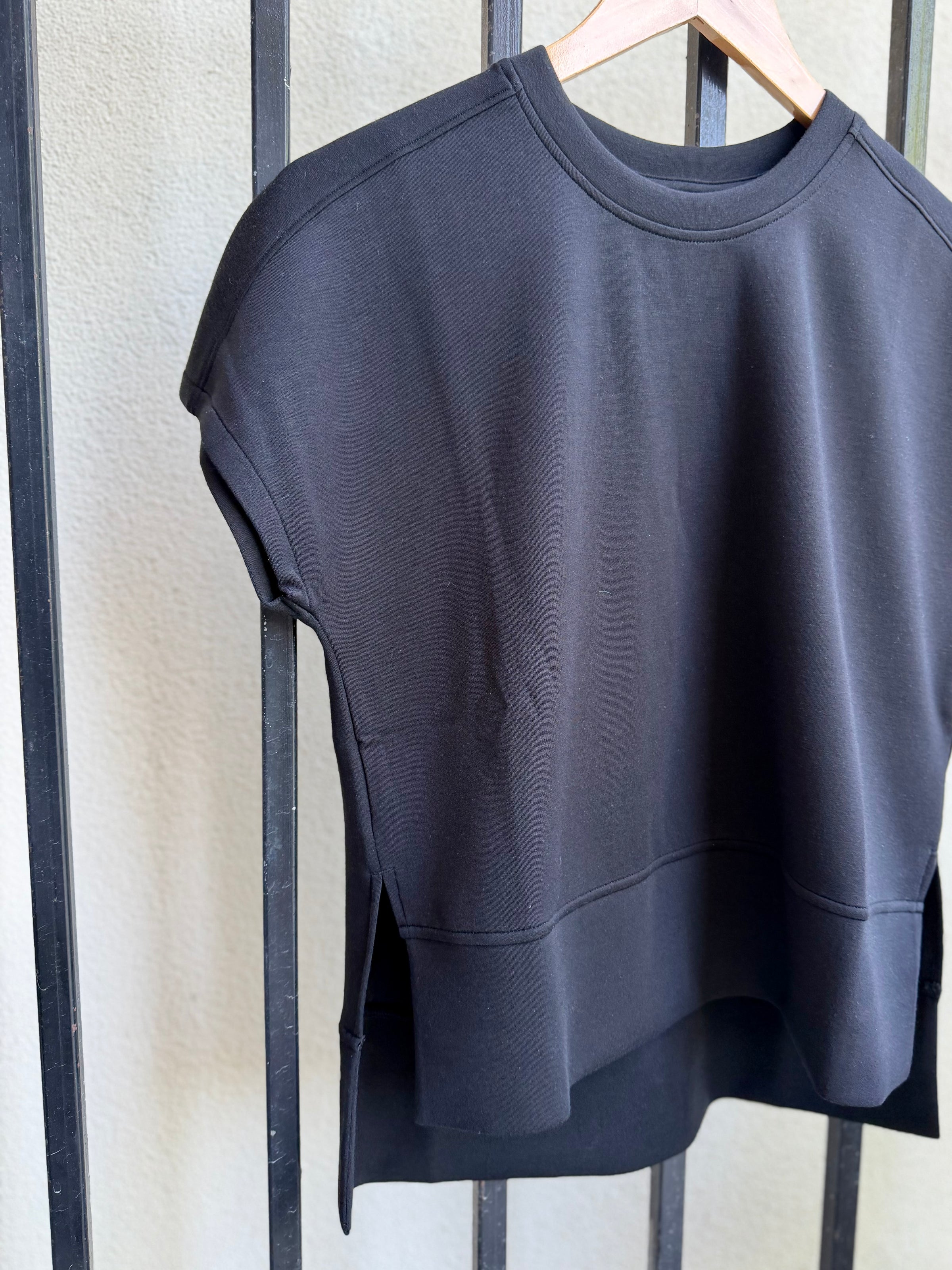 22796R-spanx-airessentials-crewneck-tee-in-very-black-1