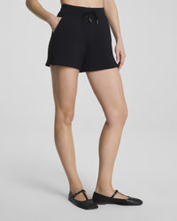22800R-spanx-airessentials-shorts-in-very-black-1