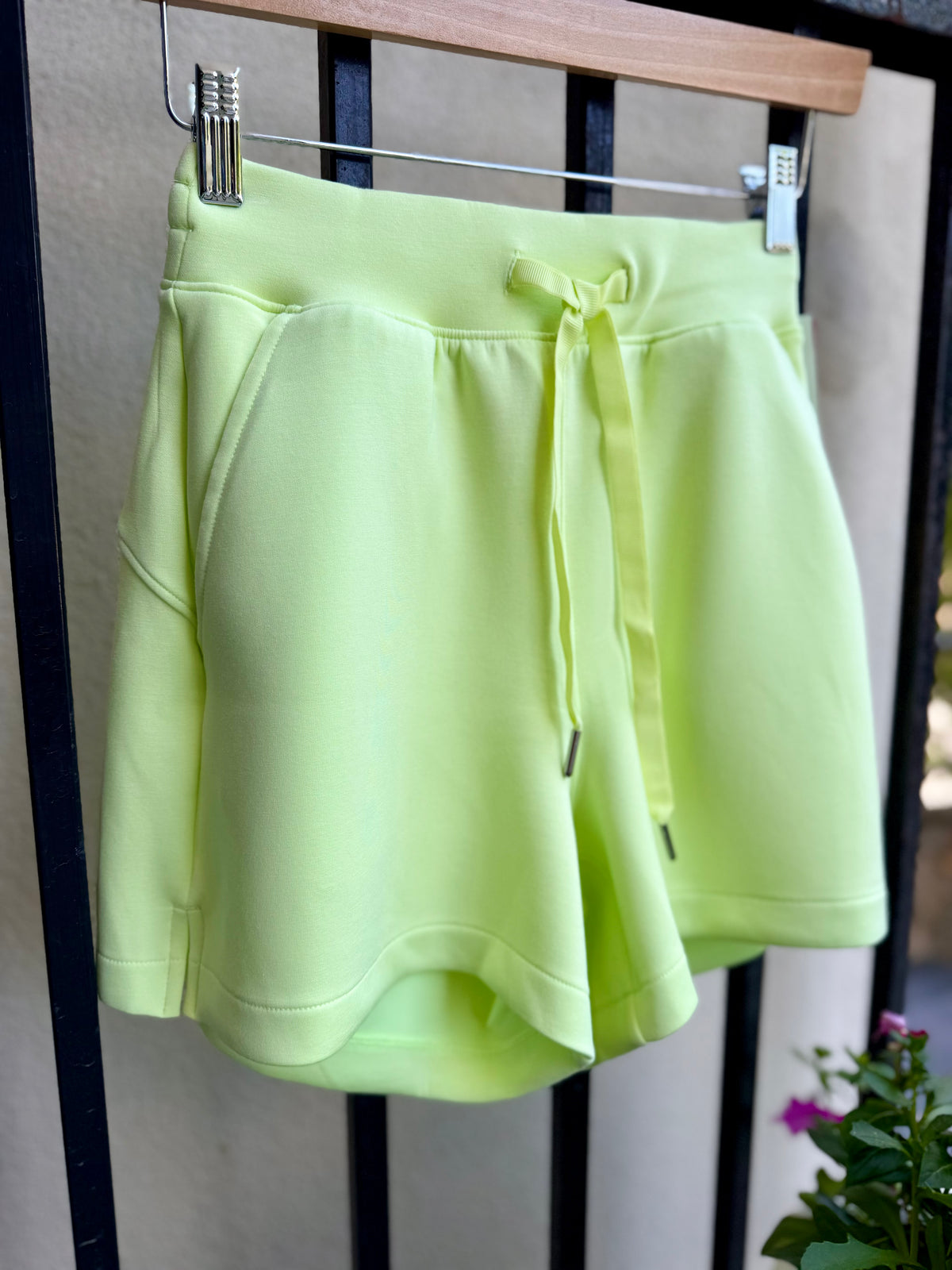 22800R-spanx-airessentials-shorts-in-zest-1