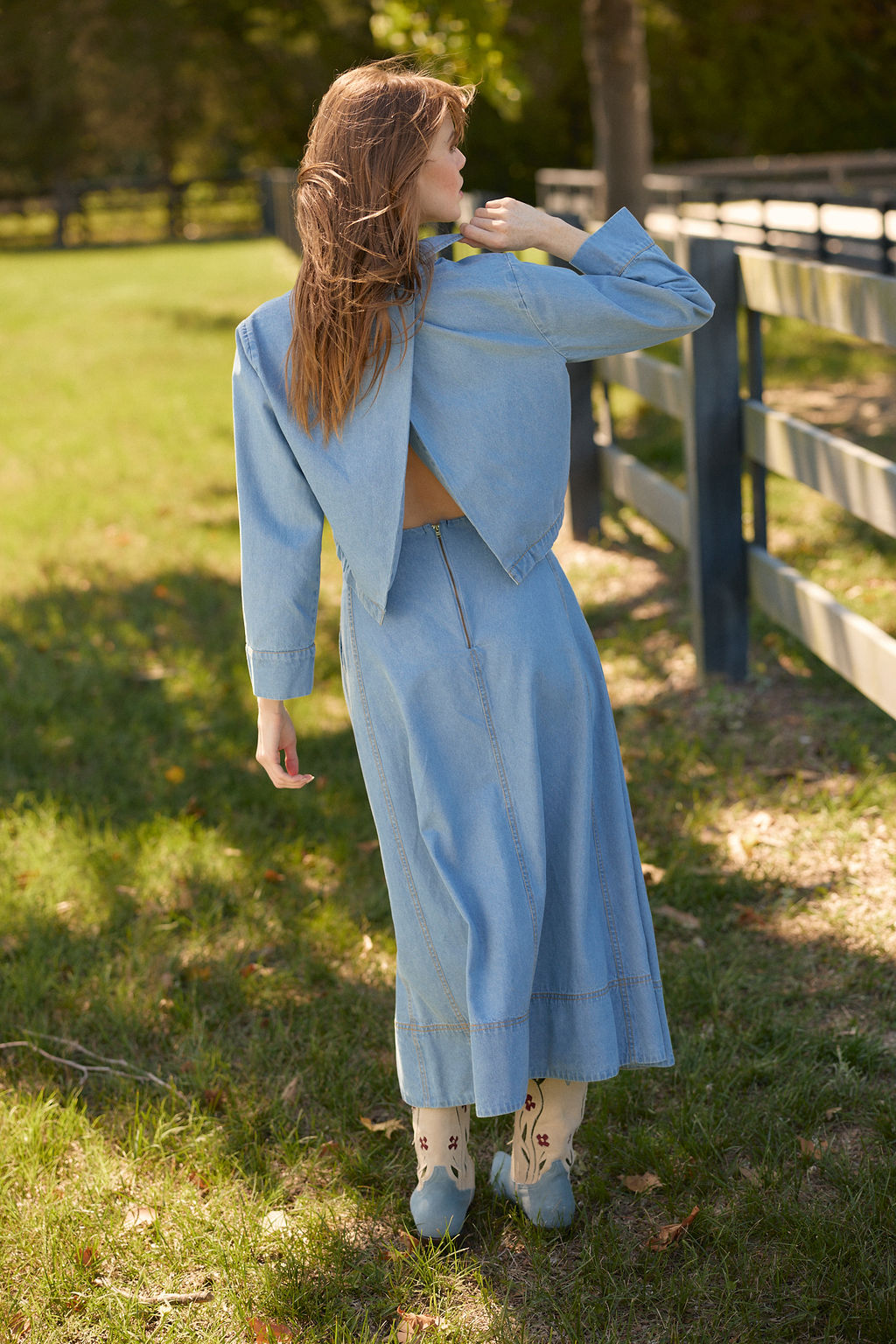 228198-olivia-by-livro-megs-top-in-denim-1