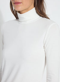 23-3482-M3-lyssa-long-sleeve-essentials-turtleneck-1