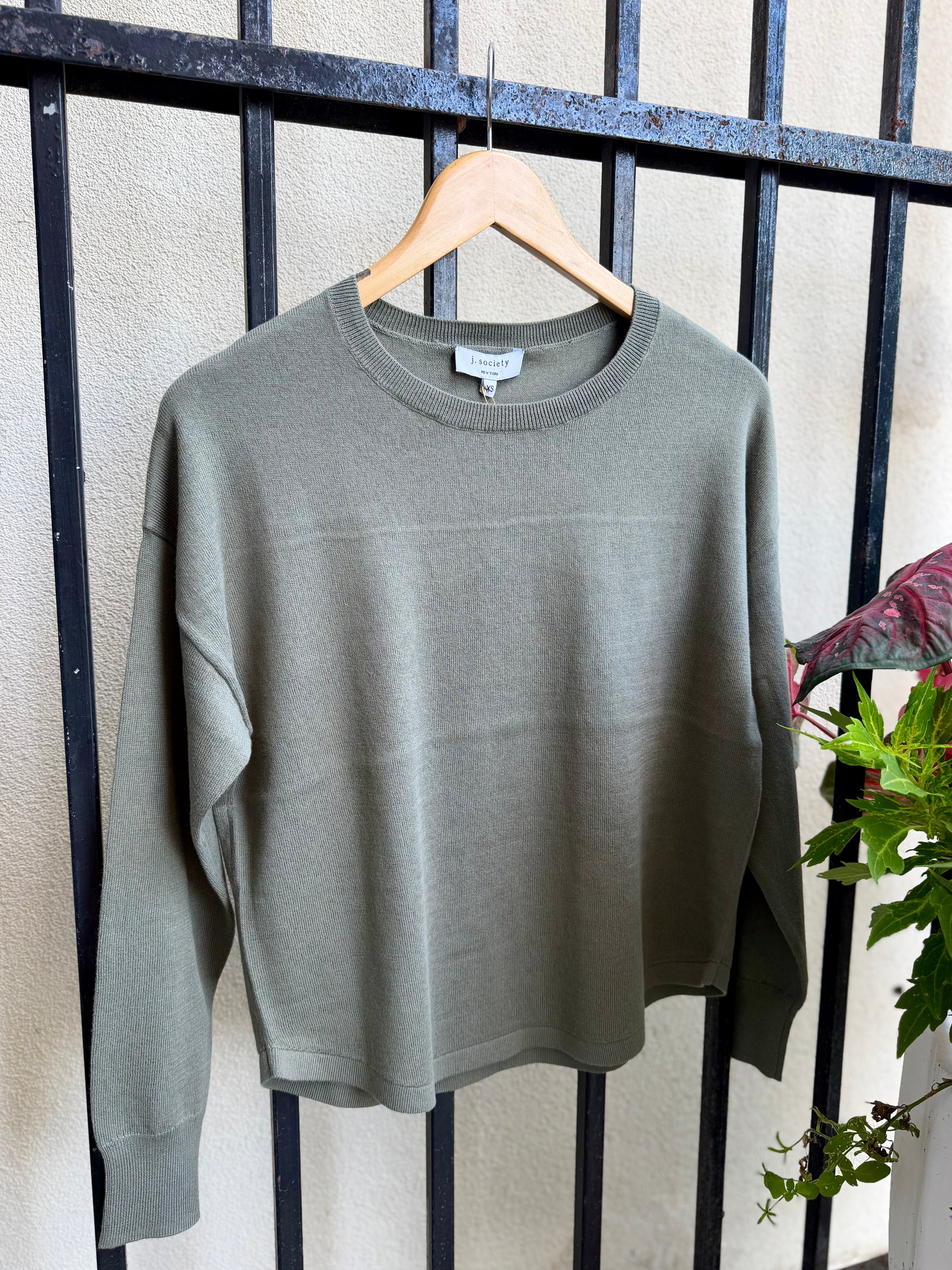24029-j-society-shirt-tail-knit-sweatshirt-in-moss-1