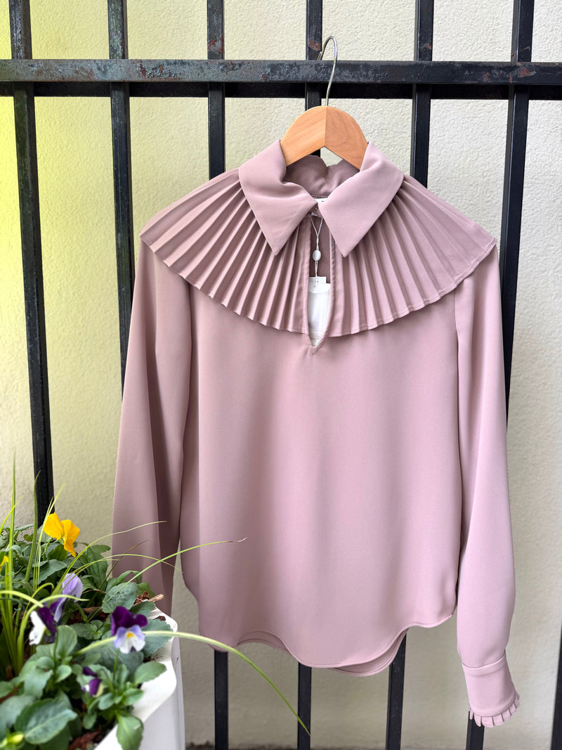 2510100GG-trina-turk-windmill-top-in-boudoir-beige-1