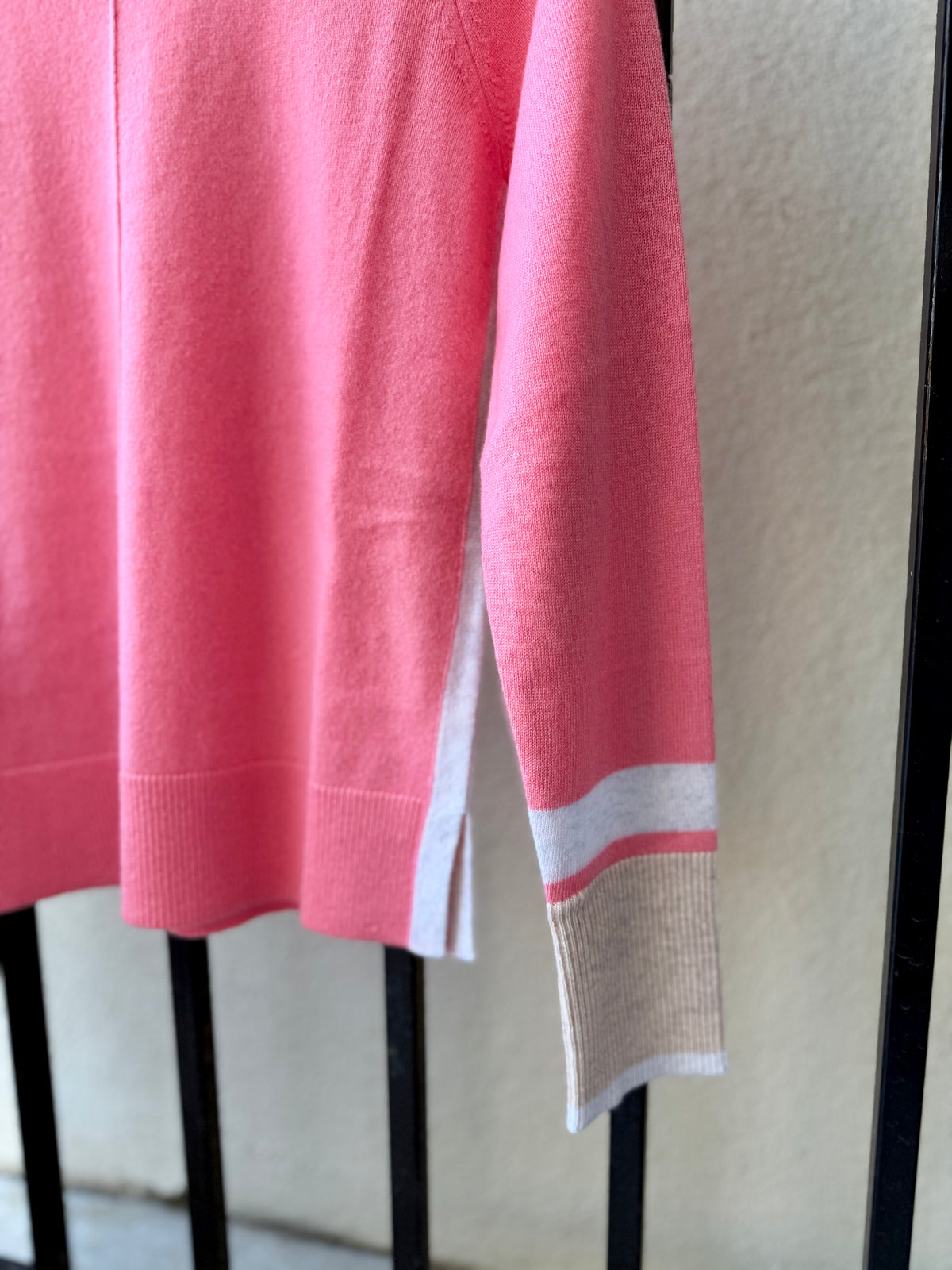 254567-kinross-cashmere-color-play-crew-sweater-coral