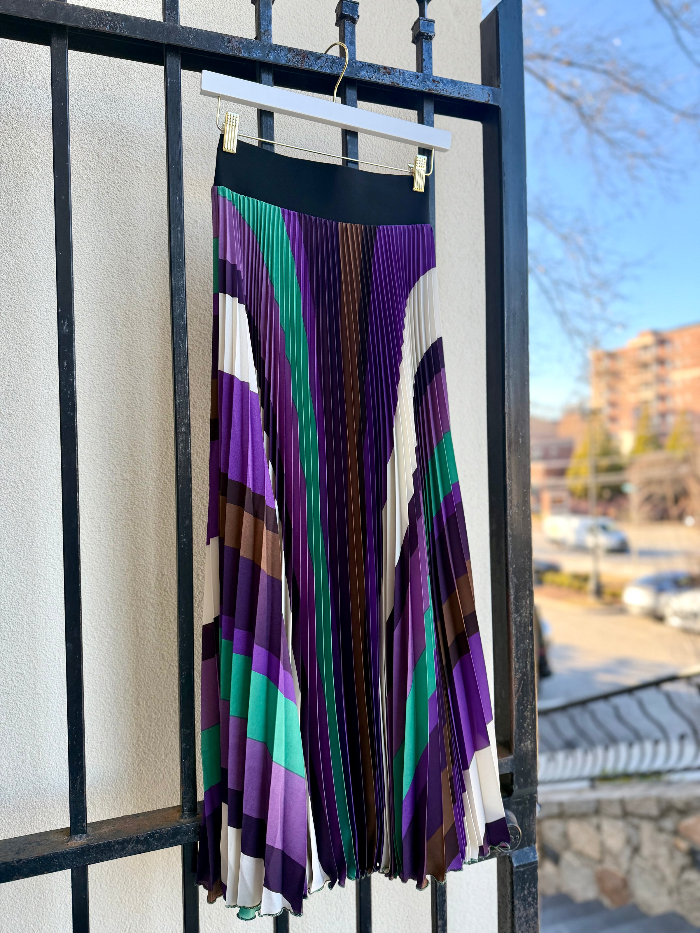 2600L-loyd-ford-beach-stripe-skirt-in-lilac-stripe-1