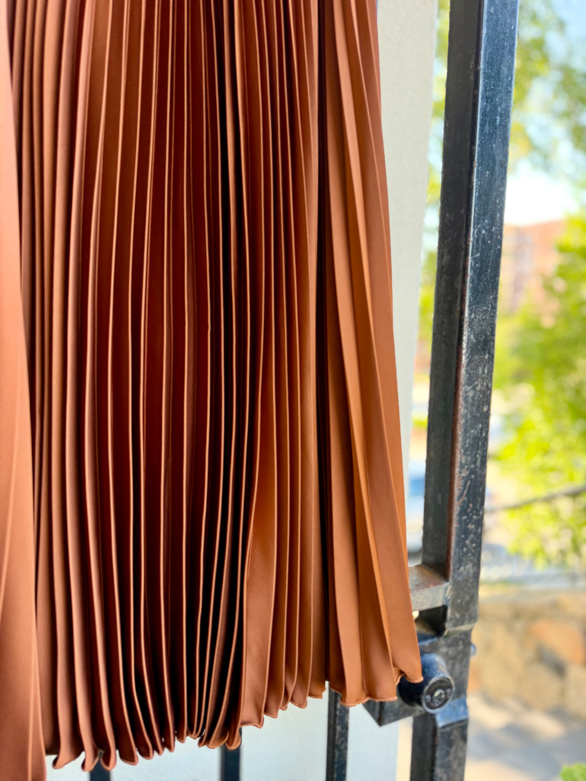 2601-loyd-ford-pleated-midi-satin-skirt-in-sienna-1