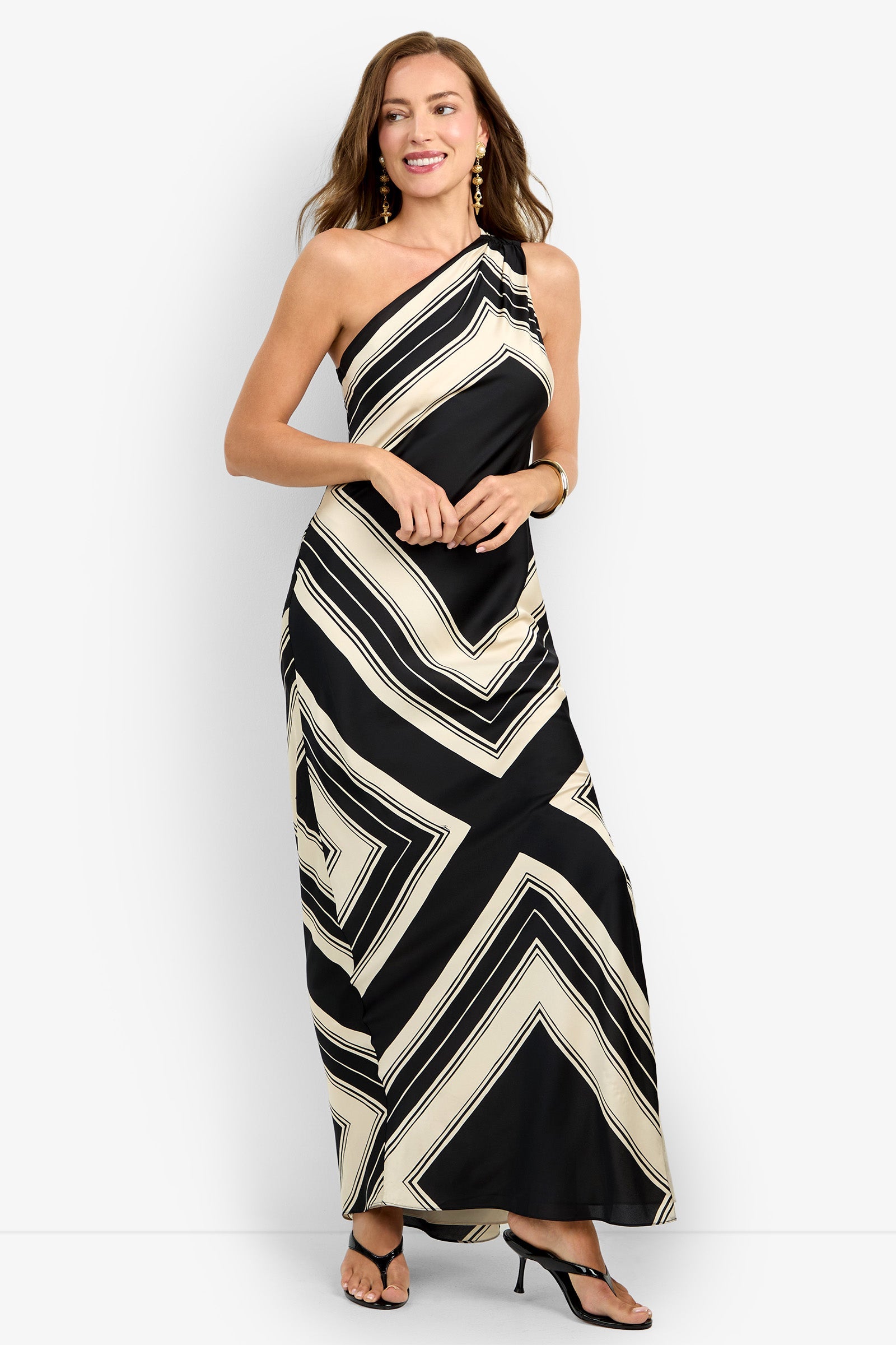 26077306PG1-trina-turk-chianti-dress-in-almond-black-1