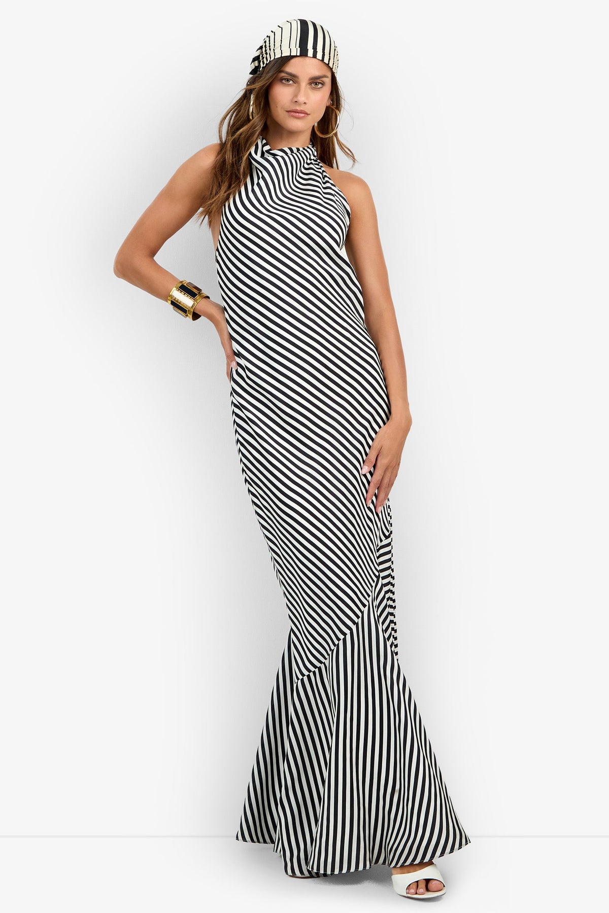 2609319PH1-Trina-Turk-lady-dress-black-winter-white-1