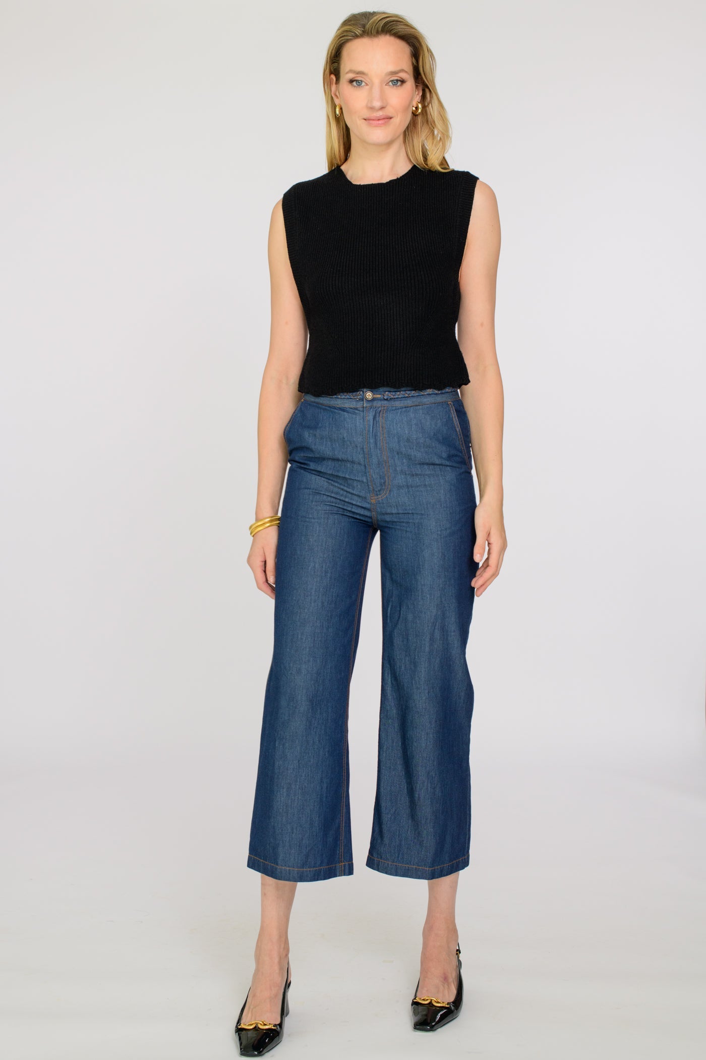 265233-elizabeth-james-heather-convertible-sweater-in-black-1