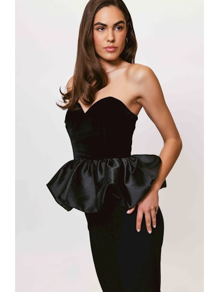 2660-hutch-castan-top-in-black-1