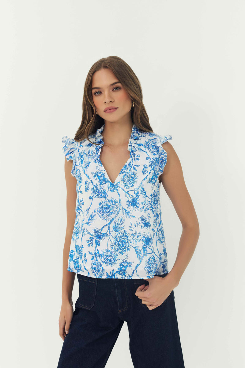 2683-hutch-brenna-top-in-white-blue-inked-chinoiserie-1