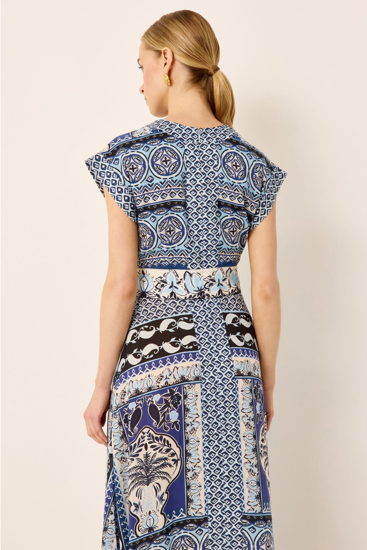 2A18-403-277A-marie-oliver-ashton-dress-in-vista-1