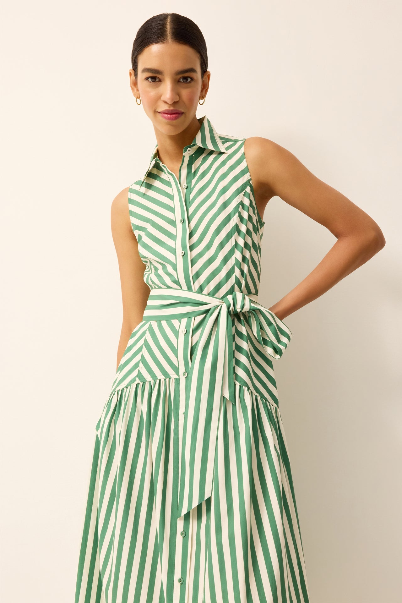 2A25-138-275A-marie-oliver-adalyn-dress-in-verdure-1