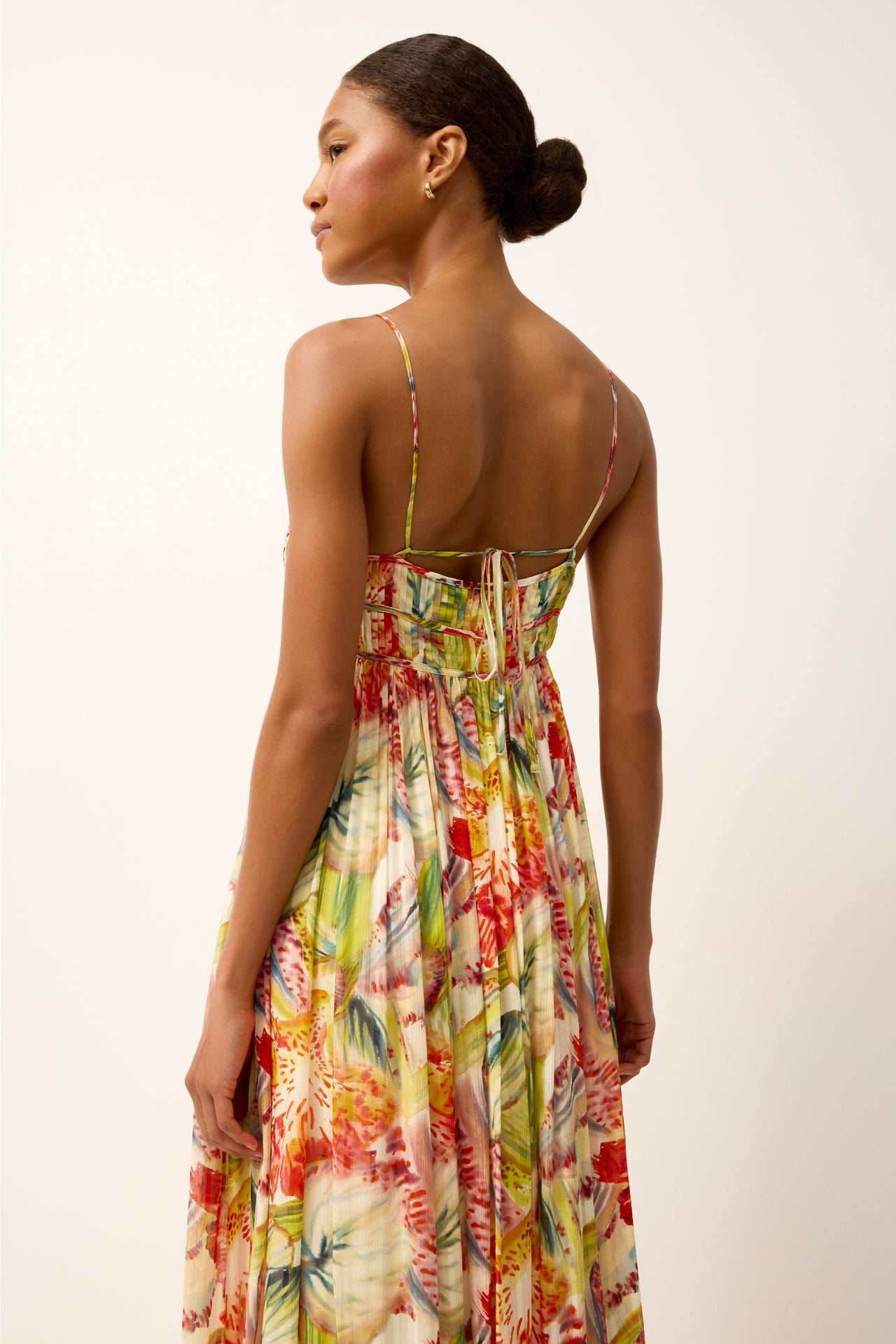 2B23-363-247-marie-oliver-bailey-dress-in-lyric-1