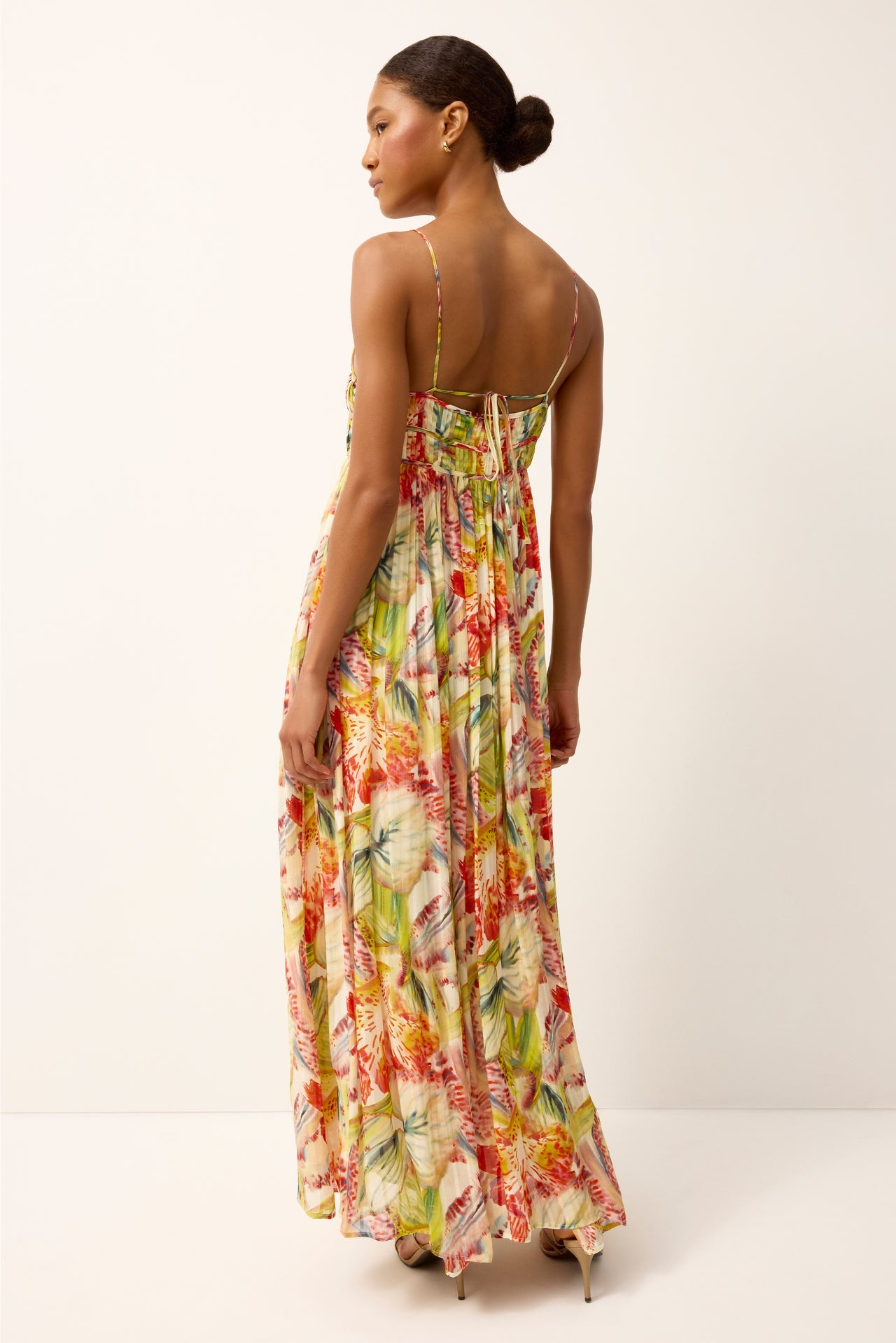 2B23-363-247-marie-oliver-bailey-dress-in-lyric-1