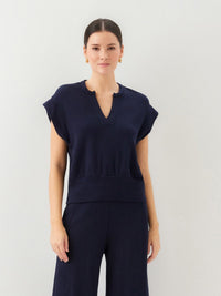 2F24019-fifteen-twenty-morgan-v-neck-top-in-navy-1