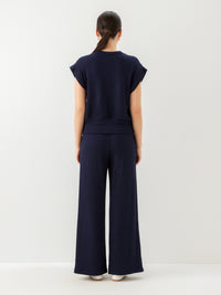 2F24019-fifteen-twenty-morgan-v-neck-top-in-navy-1