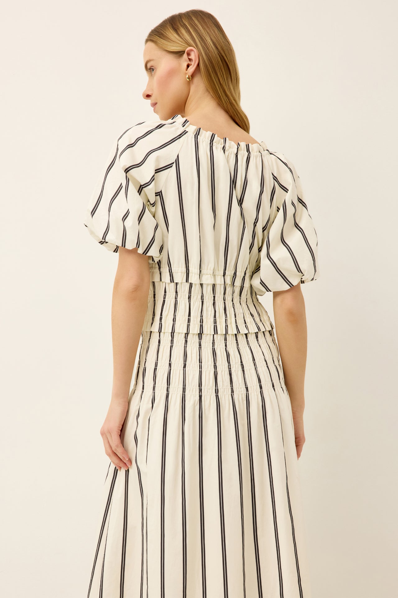 2G23-138-252-marie-oliver-grayson-dress-in-ventura-1