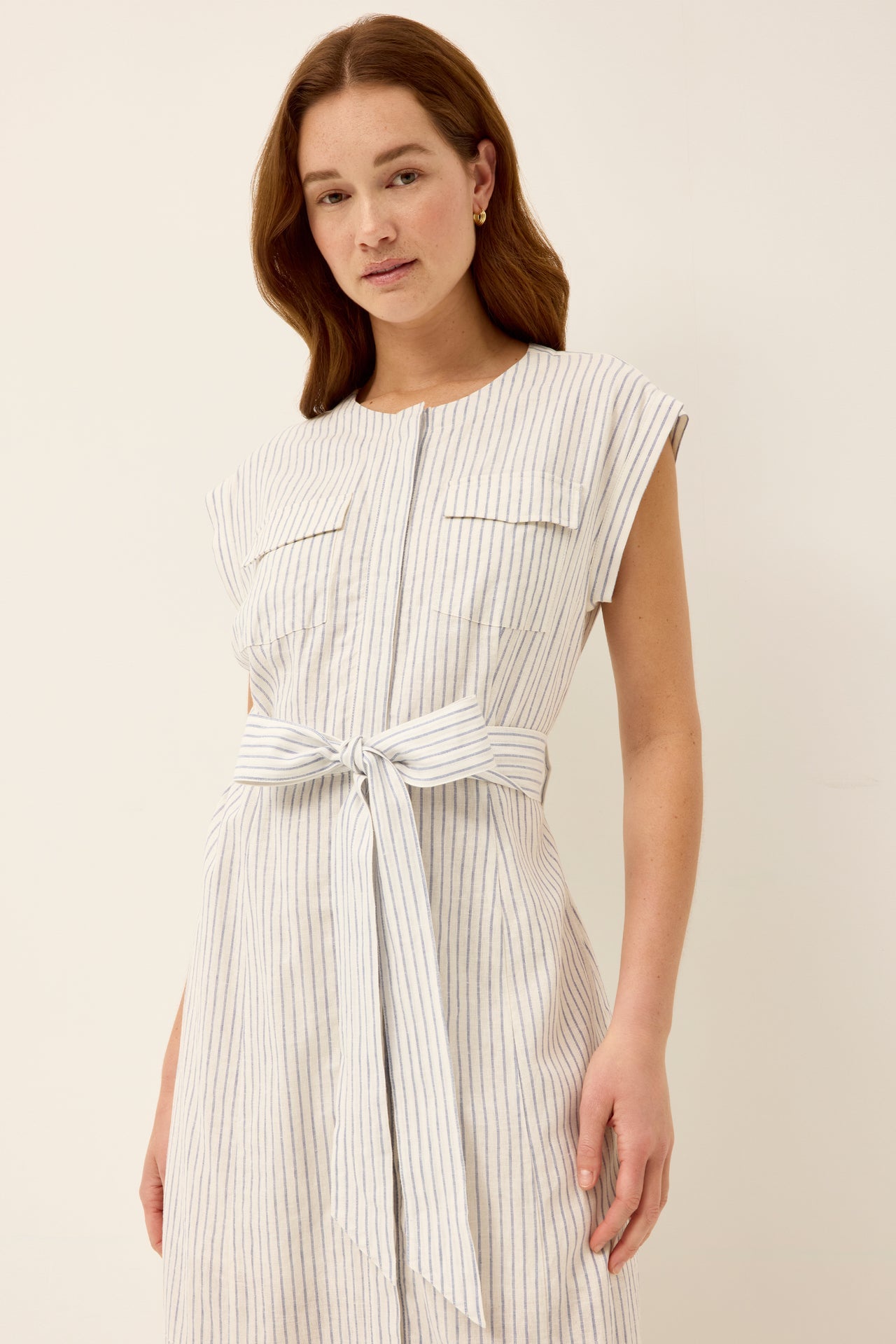 2J26-274-308-marie-oliver-erika-dress-in-loom-1