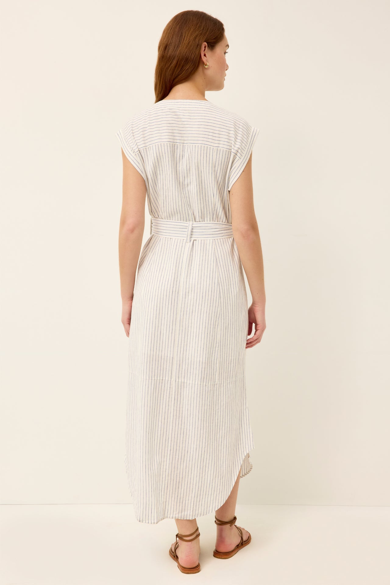 2J26-274-308-marie-oliver-erika-dress-in-loom-1