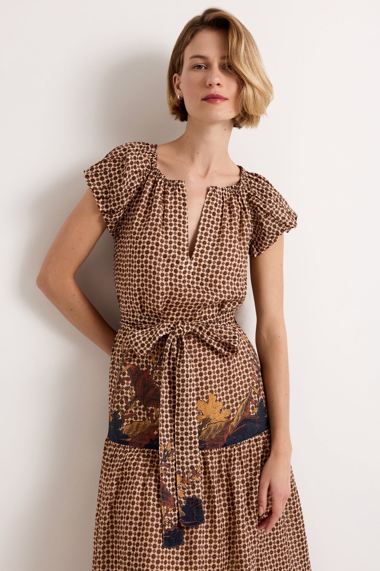 2Z12B-377-290C-marie-oliver-leena-dress-in-flores-1
