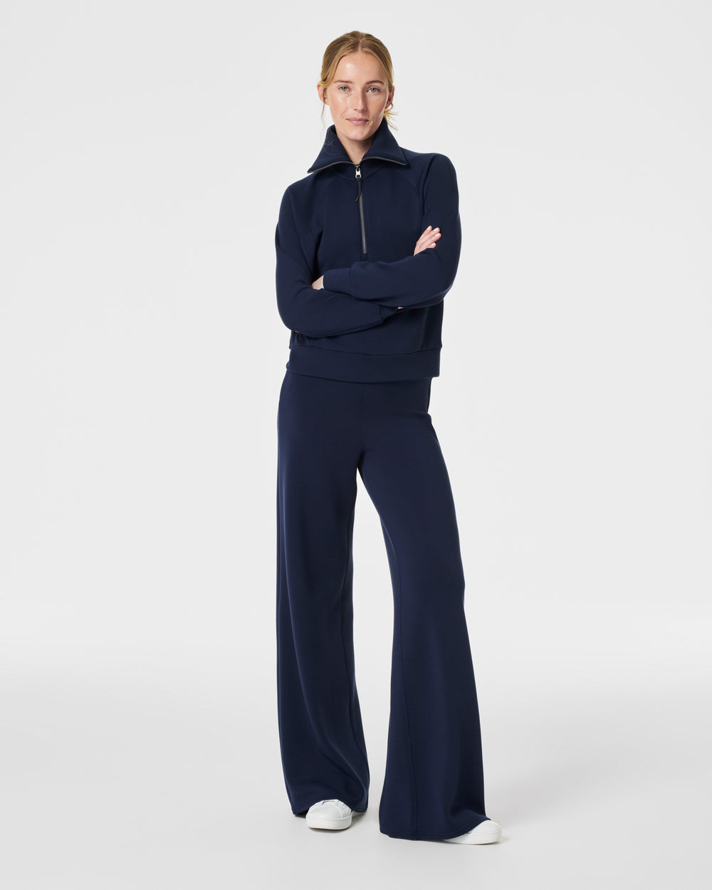 AirEssentials Wide Leg Pant in Timeless Navy