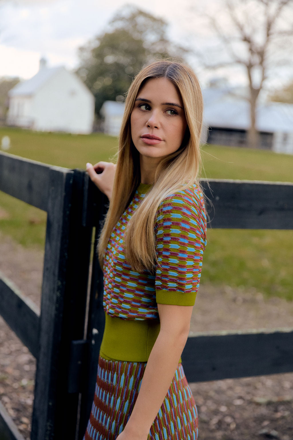 305105-olivia-by-livro-hannah-sweater-in-fall-deco-