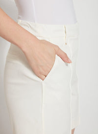 3146-lysse-amanda-twill-shorts-in-off-white-1