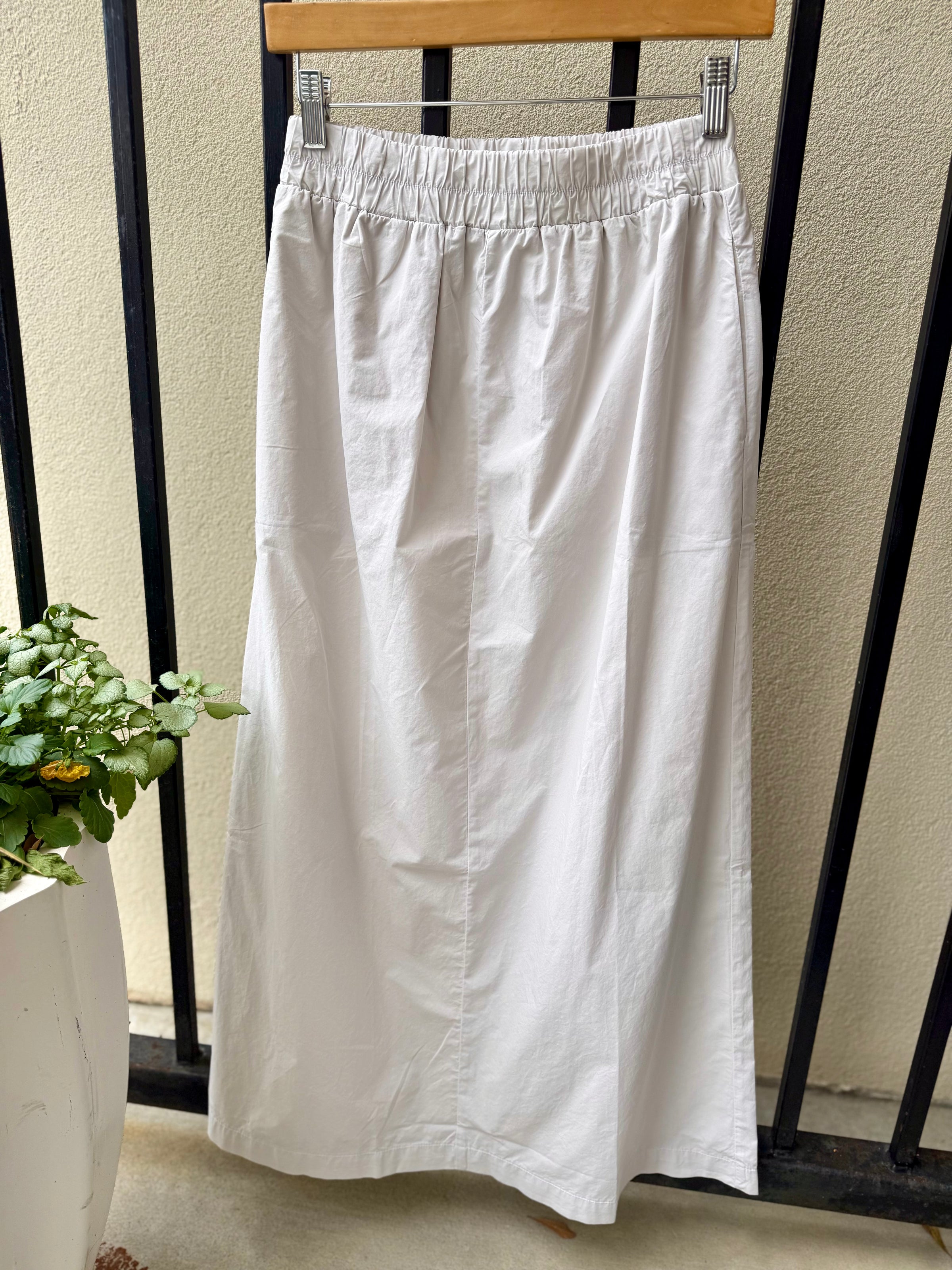 3246XPAR-starkx-ado-skirt-in-silver-1