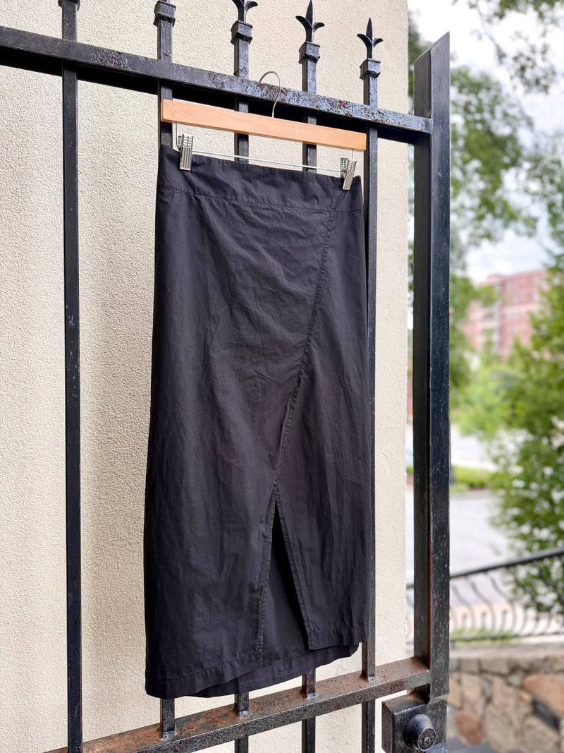 3282XPAR-stark-x-evangeline-skirt-in-black-1