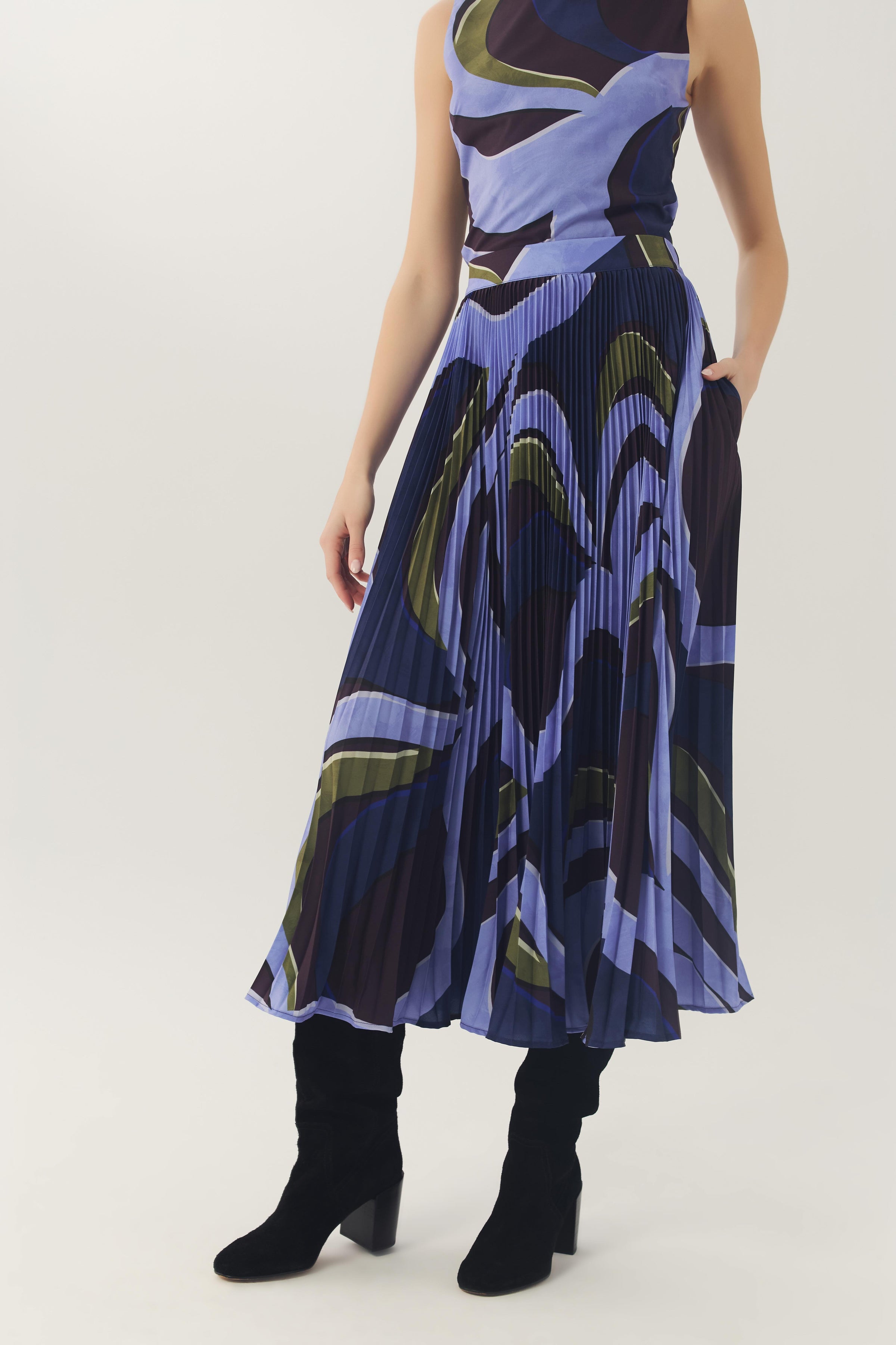 3288482D-hutch-max-pleated-skirt-in-plum-mult-1i