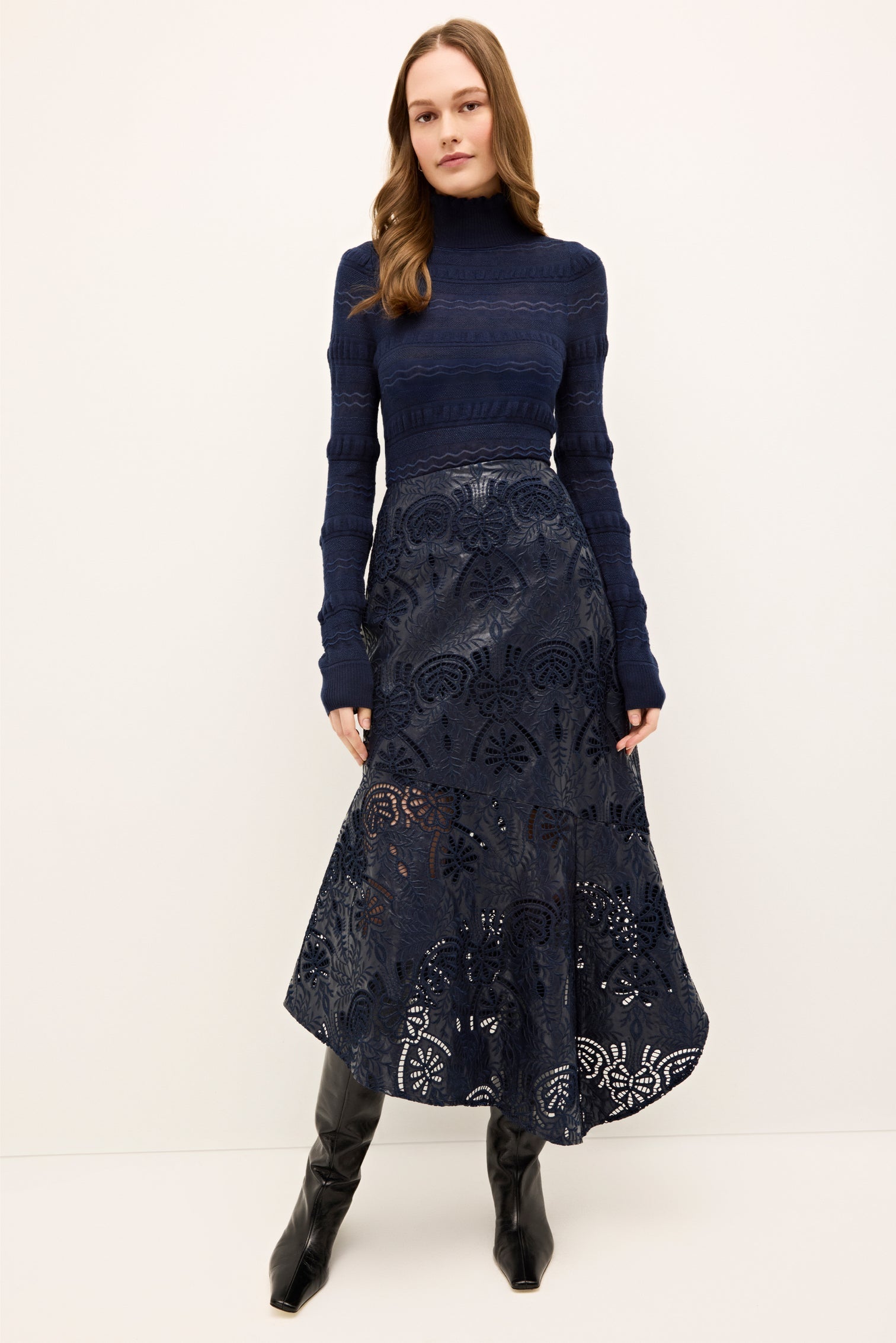  330-239-108-marie-oliver-casey-skirt-naval-1