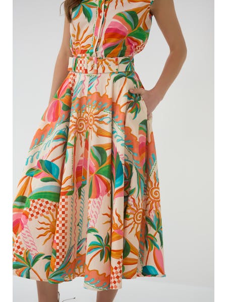 3318-hutch-silvey-skirt-in-whimsy-tropical-onversational-1