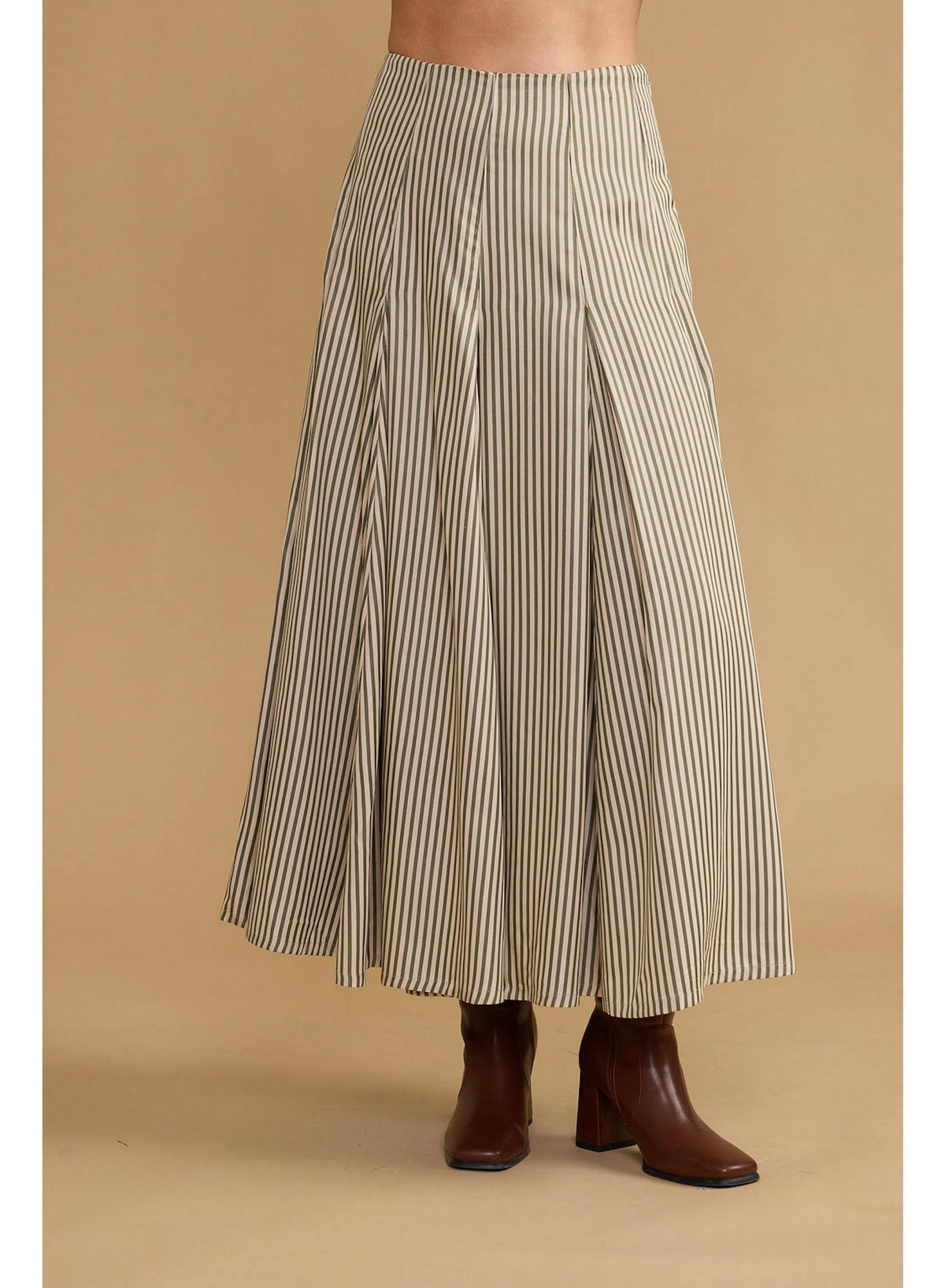 36008SH-F26-thomas-and-lourdes-hailey-skirt-in-olive-grove-stripe-1