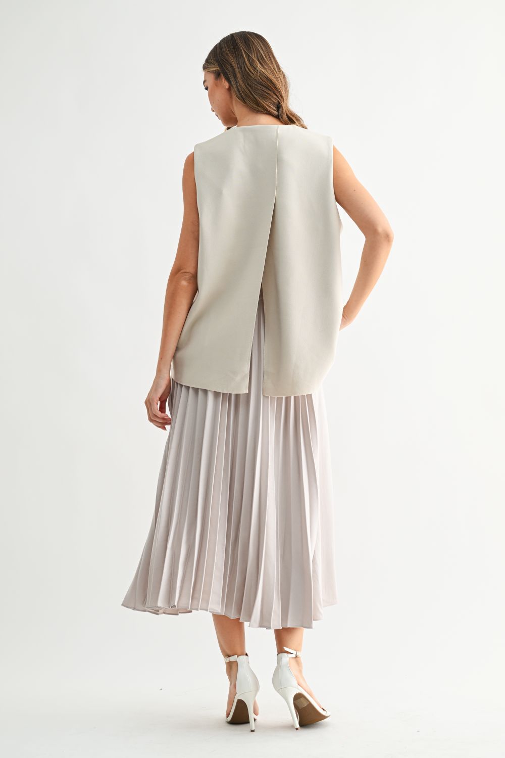 36232-W-JOH-johnnie-skirt-in-beige-1