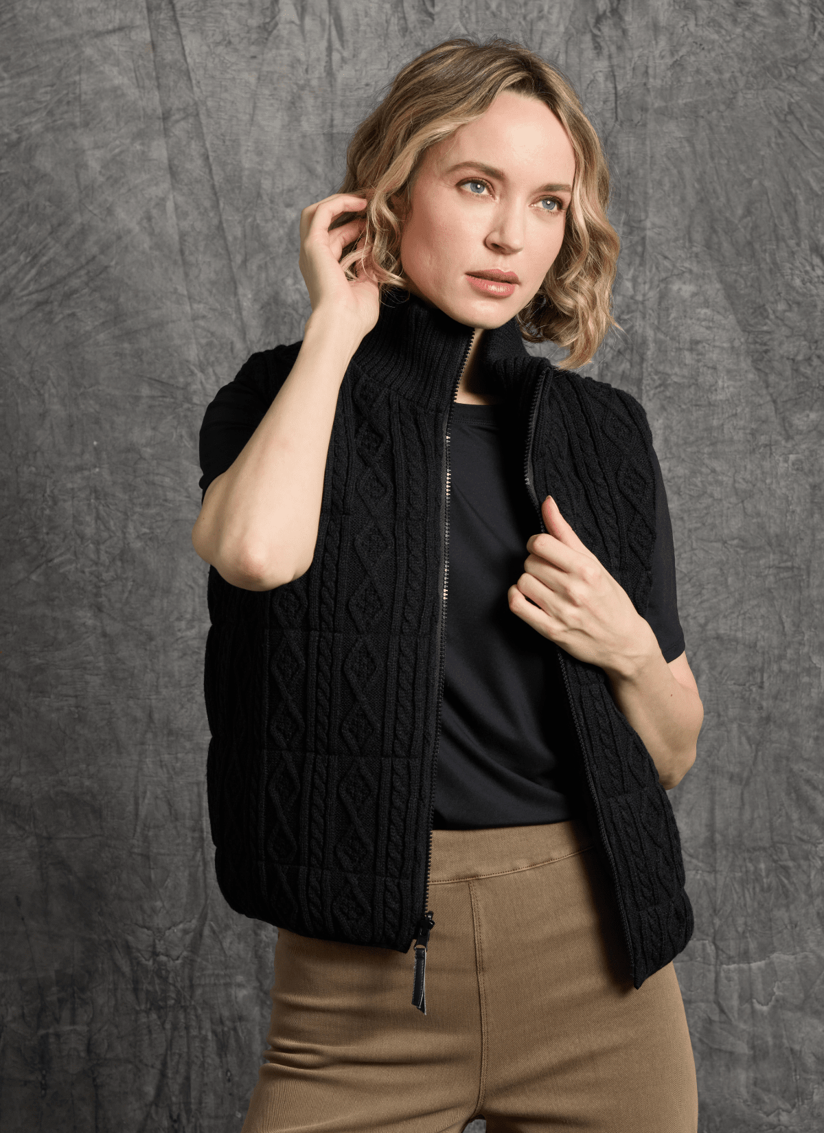 3643-lysse-reversible-puffer-best-in-black-8