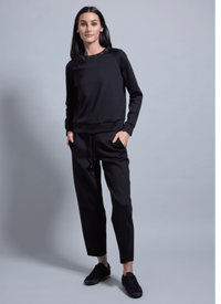 3685-lysse-neoprene-pullover-in-black-1