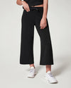 AirEssentials Cropped Wide Leg Pant in Very Black