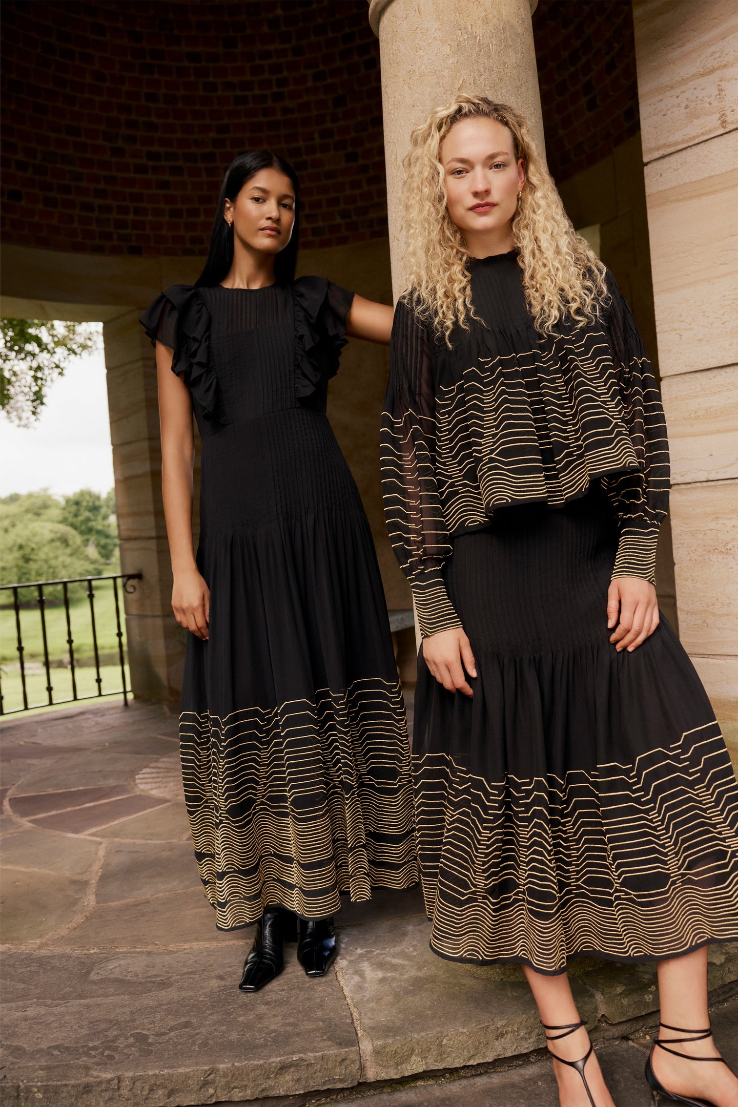 3D3-324-525-1P15-324-525-marie-oliver-melrose-blouse-della-skirt-abyss-1