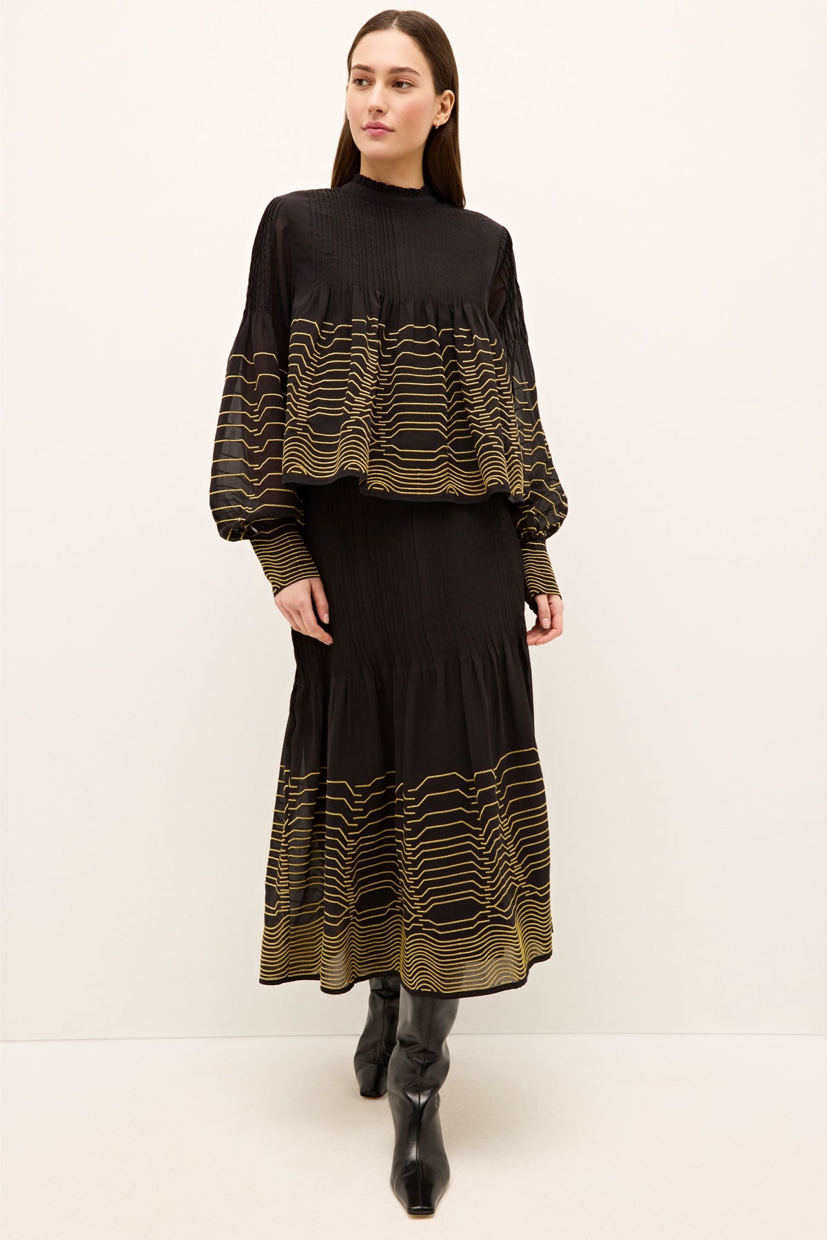 3D3-324-525-1P15-324-525-marie-oliver-melrose-blouse-della-skirt-abyss-1