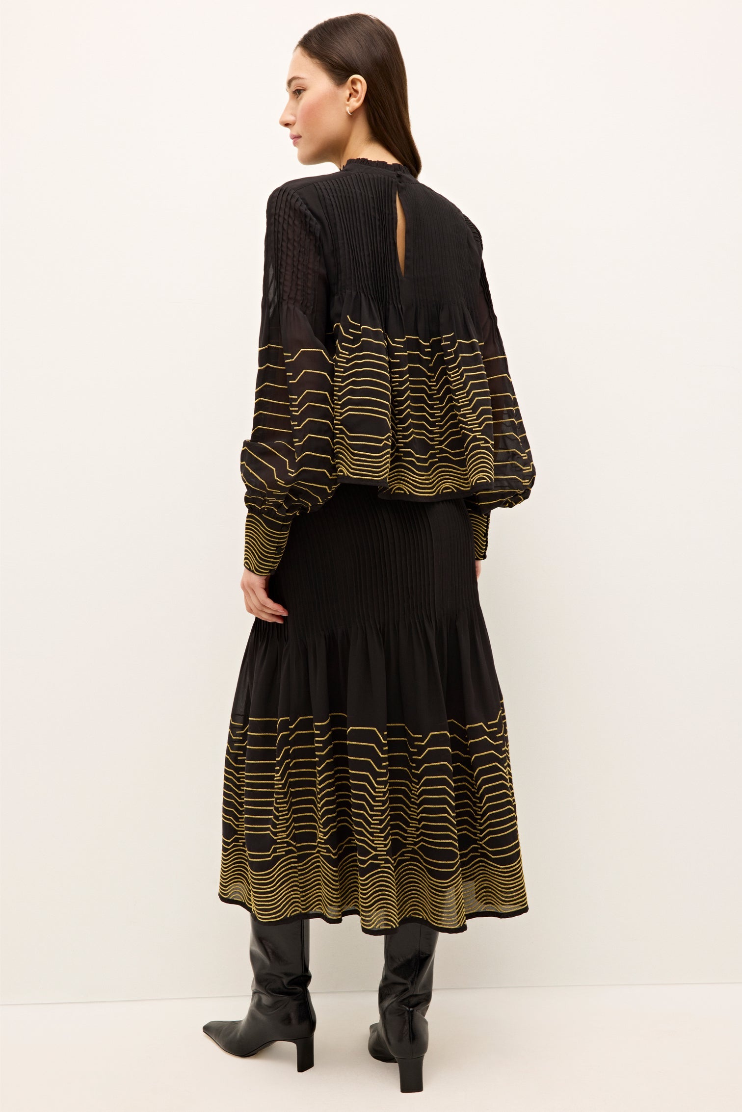 3D3-324-525-1P15-324-525-marie-oliver-melrose-blouse-della-skirt-abyss-1