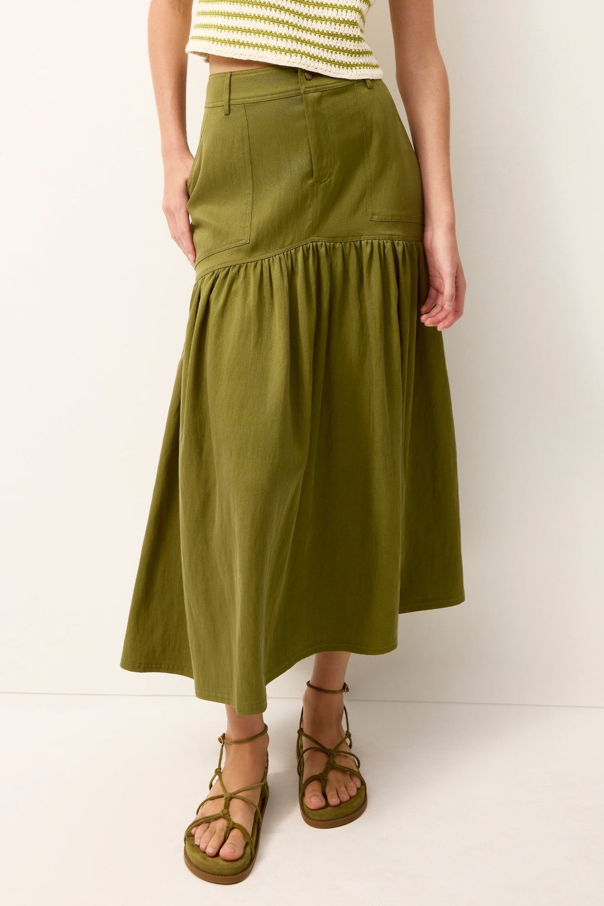 3S3-332-153-marie-oliver-soohie-skirt-in-ivy-1