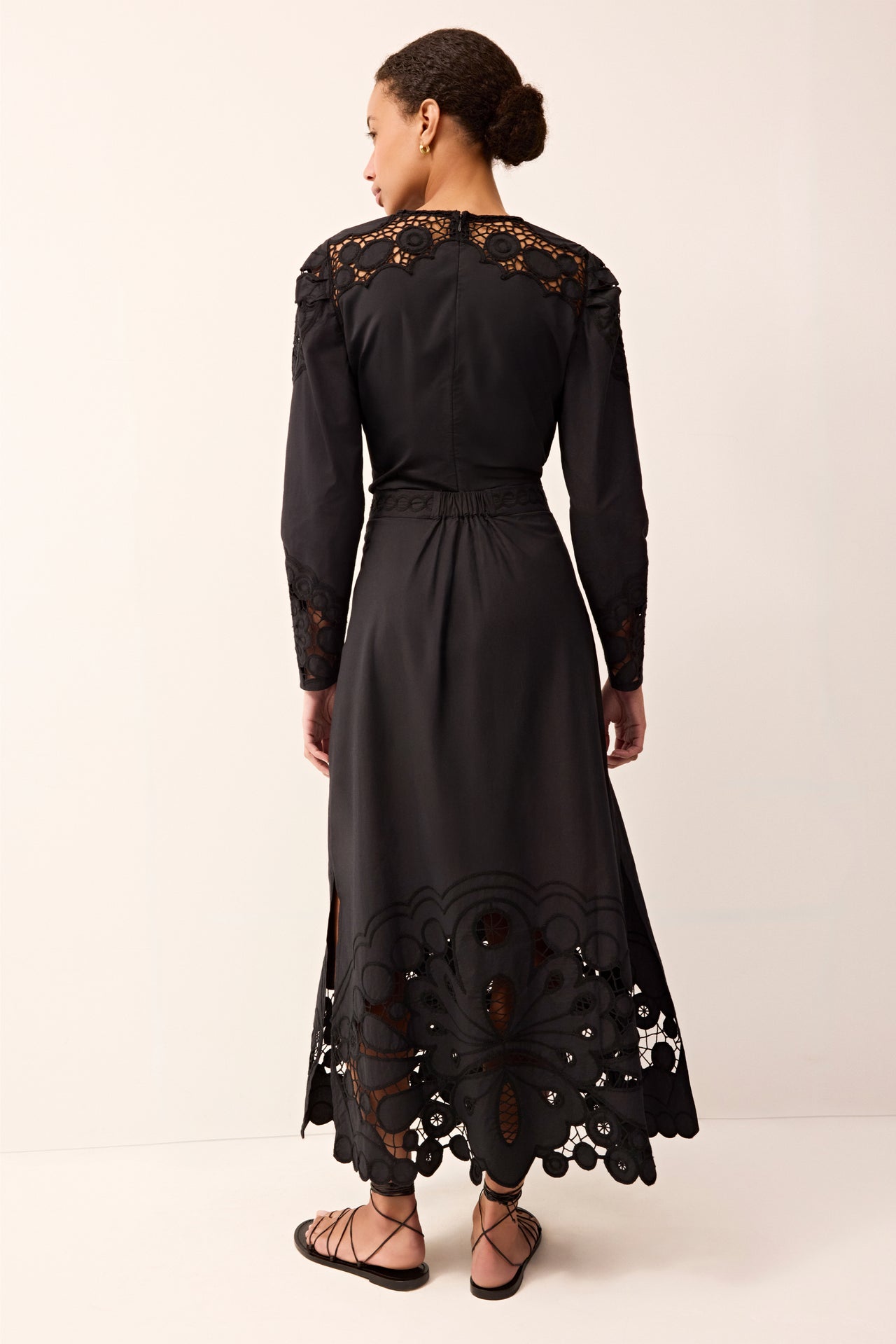 3U2-295-517-marie-oliver-eugenia-skirt-in-noir-1