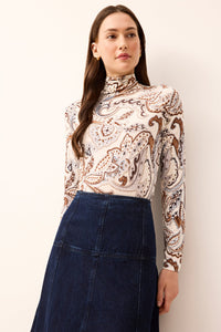 3Y2-348-309-marie-oliver-yuko-skirt-in-dark-wash-1