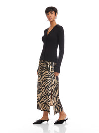 4F89274-fifteen-twenty-bliss-scalloped-edge-cardigan-in-black-1